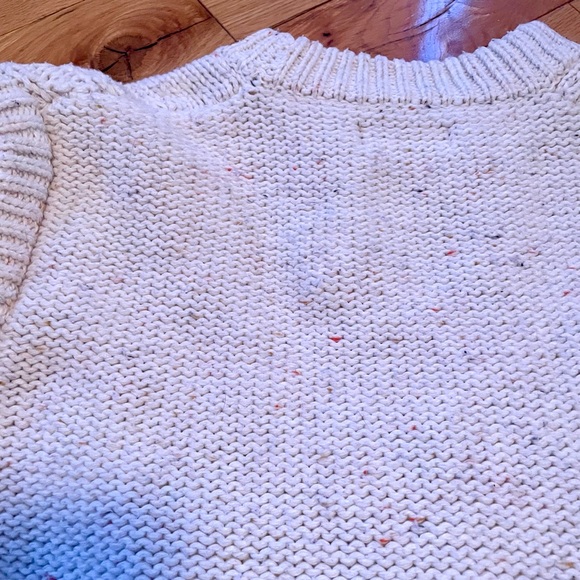 Soaked in luxury - Women's Cable Knit Sweater - Cream and confetti - Picture 4 of 4